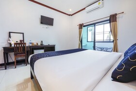 Capital O 727 Be One Resort