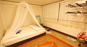 Chezmoi Handicraft & HomeStay