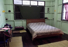 Chez Nous Homestay