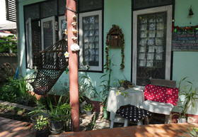 Chez Nous Homestay