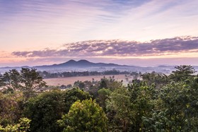 Chiangrai Lake Hill Resort