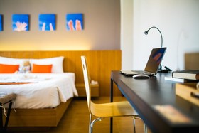 De Hug Hotel & Residence