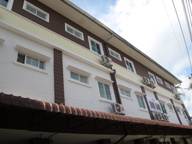 Explore Hotel