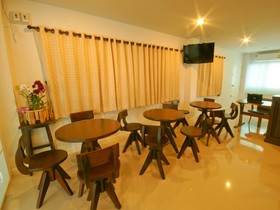 Explore Hotel
