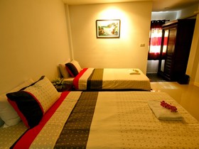 Explore Hotel