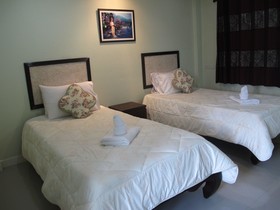 Explore Hotel