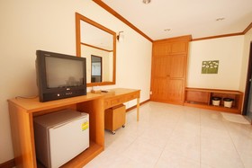 Golden Land Hotel