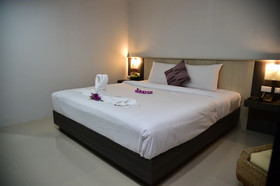 Happy Room Hotel