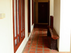 Huenchandee Hotel