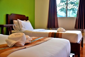 Kaeo Fa Sai Resort