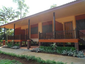 Khunnam Rimtarn Resort