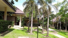 KoKo Hut Resort