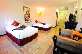 Luck Swan Resort & Spa