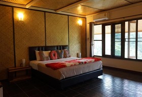 Maesalong Mountain Home
