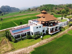 Manee Dheva Resort and Spa