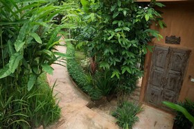 Monmaen Resort & Spa