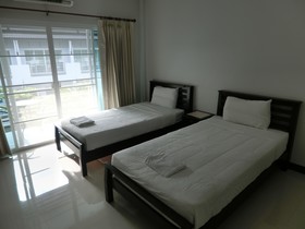 Nantathong Place