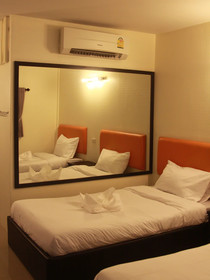Ngeeb Bed & Breakfast