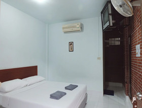 Orchids Guesthouse