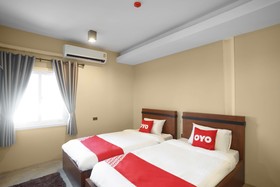 OYO 75386 Sleep Story