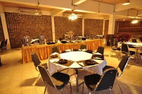 Piyaporn Hill Paradise Hotel