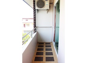 Pornkasem House