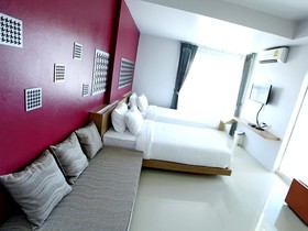 Prasert Place