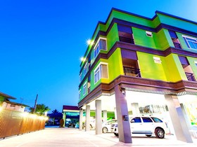 Prasert Place