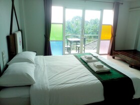 Saensukkho Green Hotel & Resort