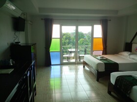 Saensukkho Green Hotel & Resort