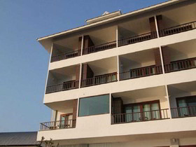 Siam Triangle Hotel