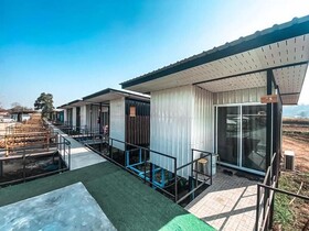 Simple Garden Resort