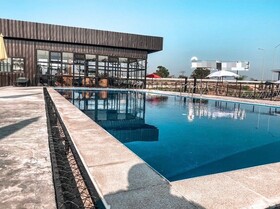 Simple Garden Resort