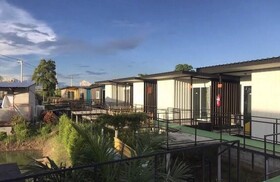 Simple Garden Resort