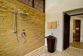 The Legend Chiang Rai Boutique River Resort & Spa