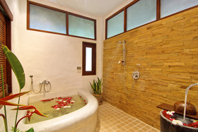 The Legend Chiang Rai Boutique River Resort & Spa