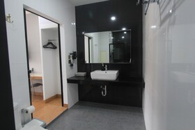 The Mira Hotel