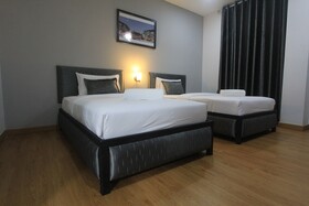 The Mira Hotel