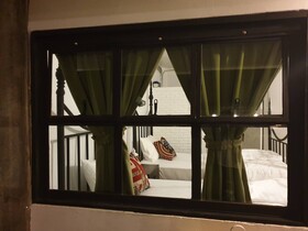 Uncle Hostel
