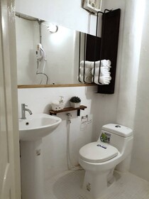 Uncle Hostel