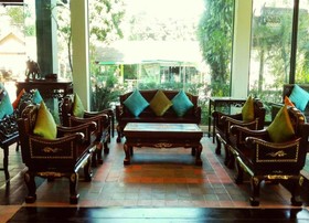 A Hotel Simply