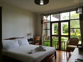 Gin's Maekhong View Resort & Spa