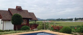 Gin's Maekhong View Resort & Spa