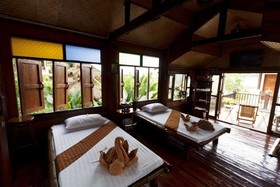 Gin's Maekhong View Resort & Spa