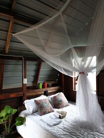 Hug House