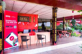 OYO 490 Chiangsan Golden Land Resort2