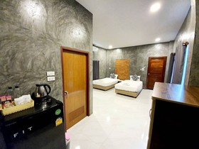 B Tel Chomthong Resort Chiang Mai