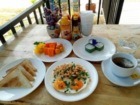 B Tel Chomthong Resort Chiang Mai