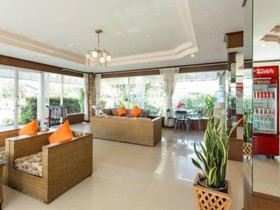 Khunyuw Hotel