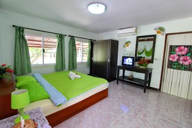 OYO 909 Guiding Star Resort